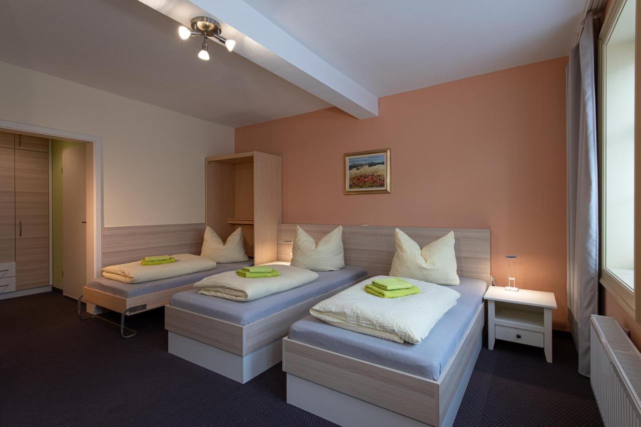 Pension-Cafe-Libelle Elxleben bei Arnstadt Екстериор снимка