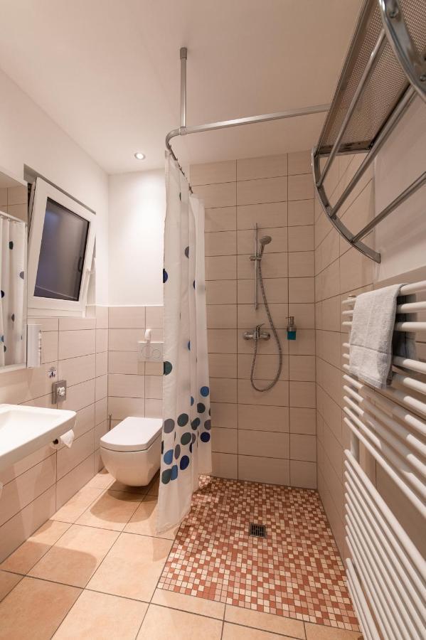 Pension-Cafe-Libelle Elxleben bei Arnstadt Екстериор снимка